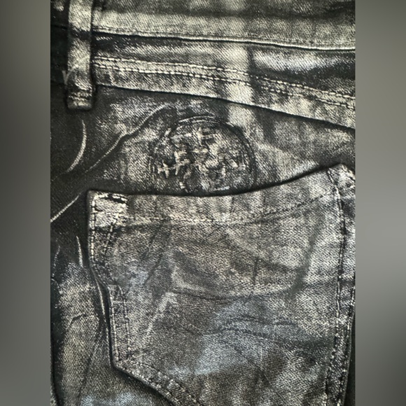 Lip Service denim mini skirt - Picture 5 of 8